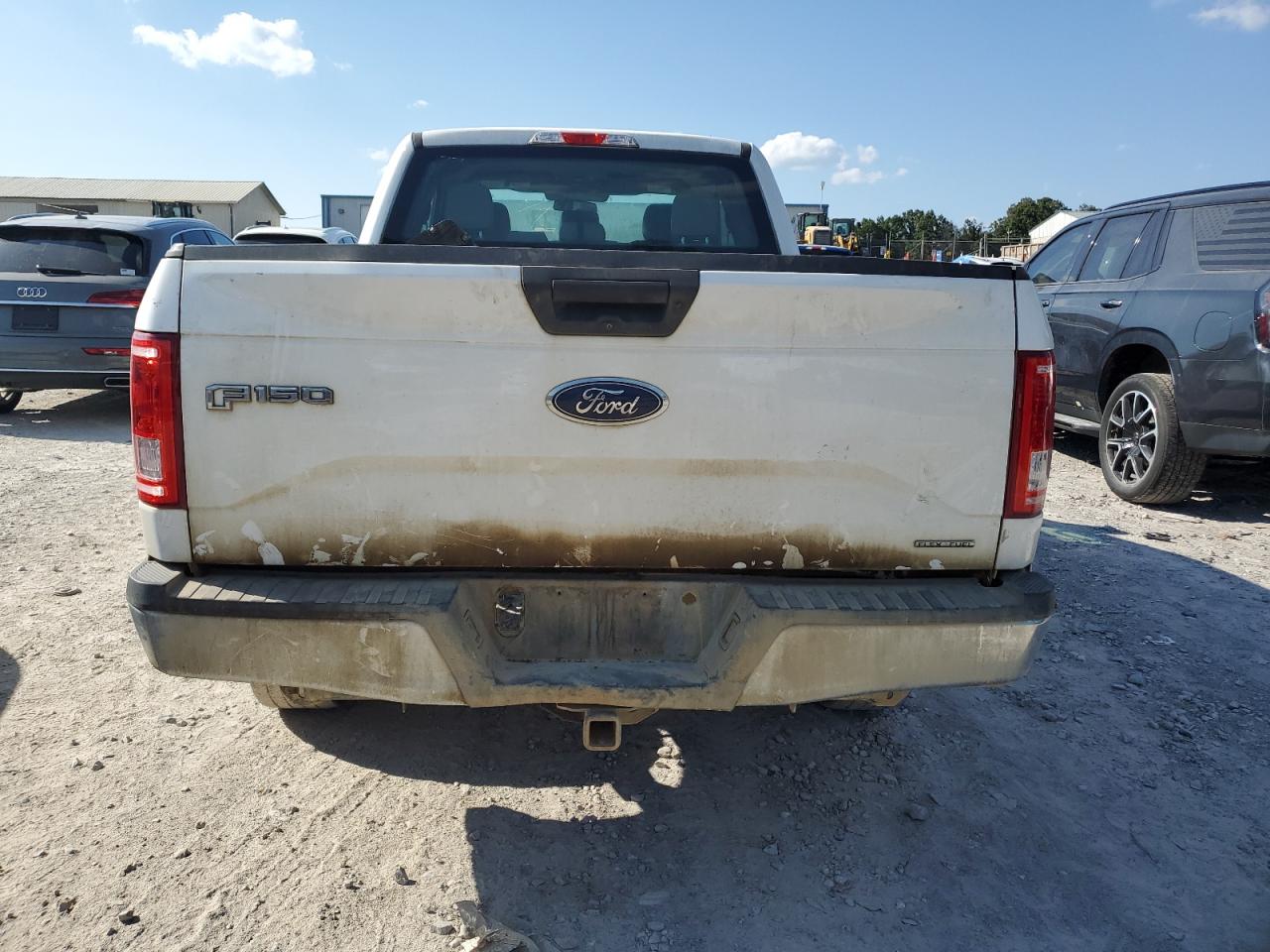 2016 Ford F150 Super Cab VIN: 1FTFX1EF3GFD00261 Lot: 72043665