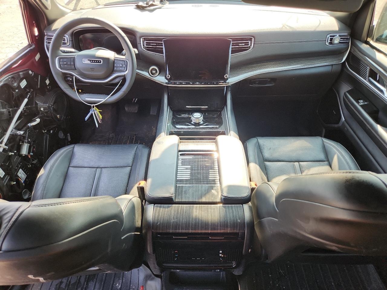 2022 Jeep Wagoneer Series Iii VIN: 1C4SJUDT2NS160748 Lot: 80182335