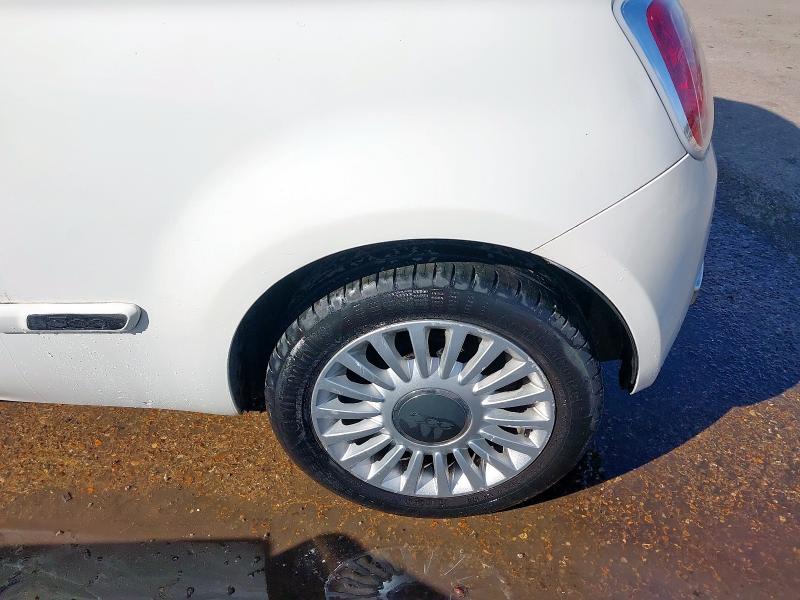2009 FIAT 500 LOUNGE S-A 