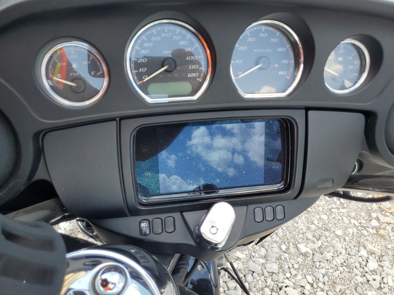 2019 Harley-Davidson Flhtcu VIN: 1HD1FCC14KB633762 Lot: 84252605