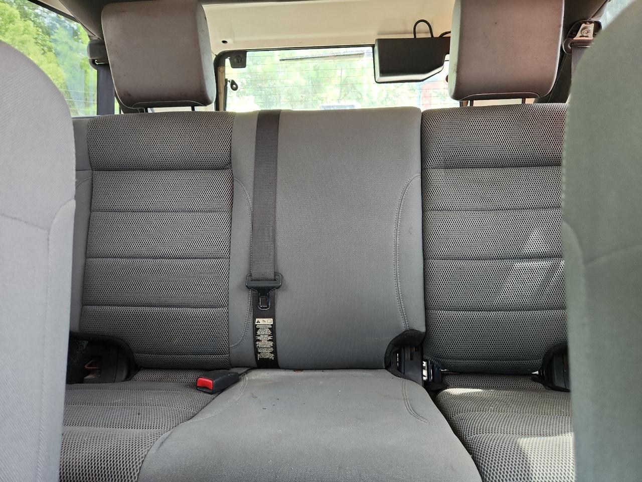 2007 Jeep Wrangler Sahara VIN: 1J8GA591X7L105828 Lot: 81089925