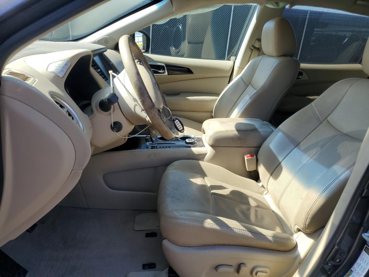 2014 Nissan Pathfinder S VIN: 5N1AR2MM3EC646900 Lot: 84413105