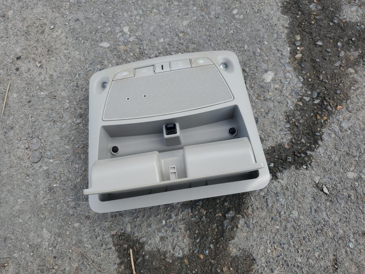 2018 Nissan Rogue S VIN: 5N1AT2MT1JC823138 Lot: 71874195