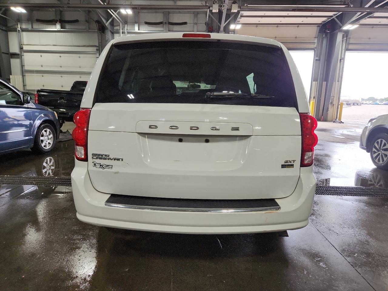 2014 Dodge Grand Caravan Sxt VIN: 2C4RDGCG2ER320642 Lot: 84274445