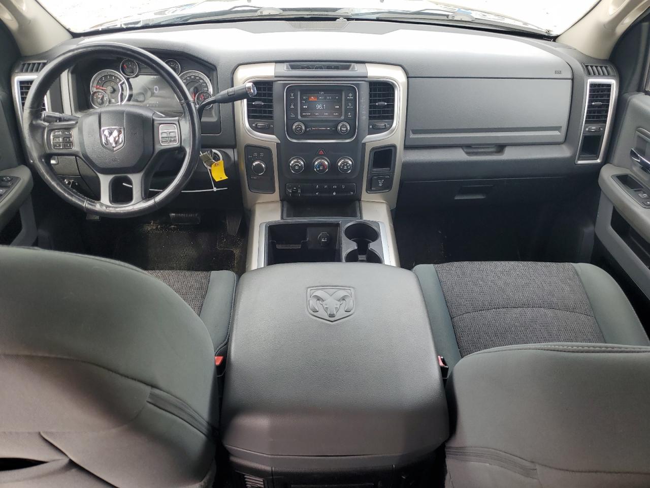 2015 Ram 2500 Slt VIN: 3C6UR5DL3FG685213 Lot: 82137505