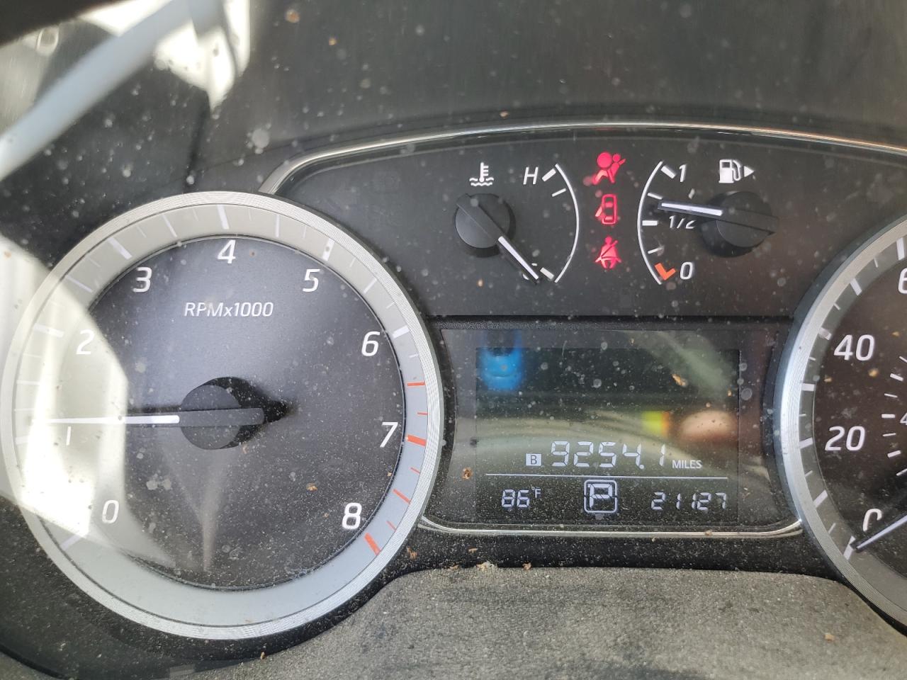 2015 Nissan Sentra S VIN: 3N1AB7APXFY296116 Lot: 71112585