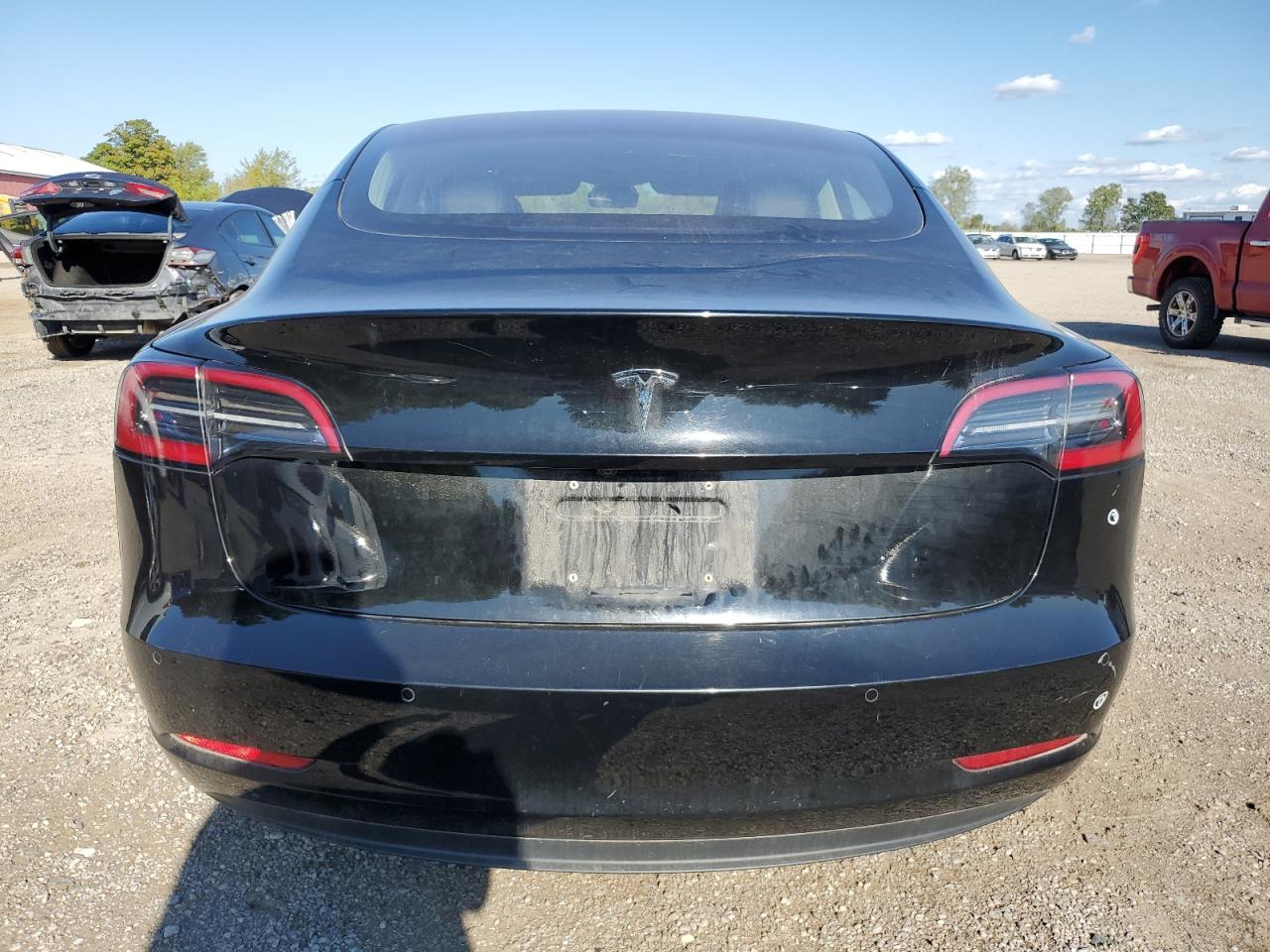 2018 Tesla Model 3 VIN: 5YJ3E1EA5JF025436 Lot: 81195025