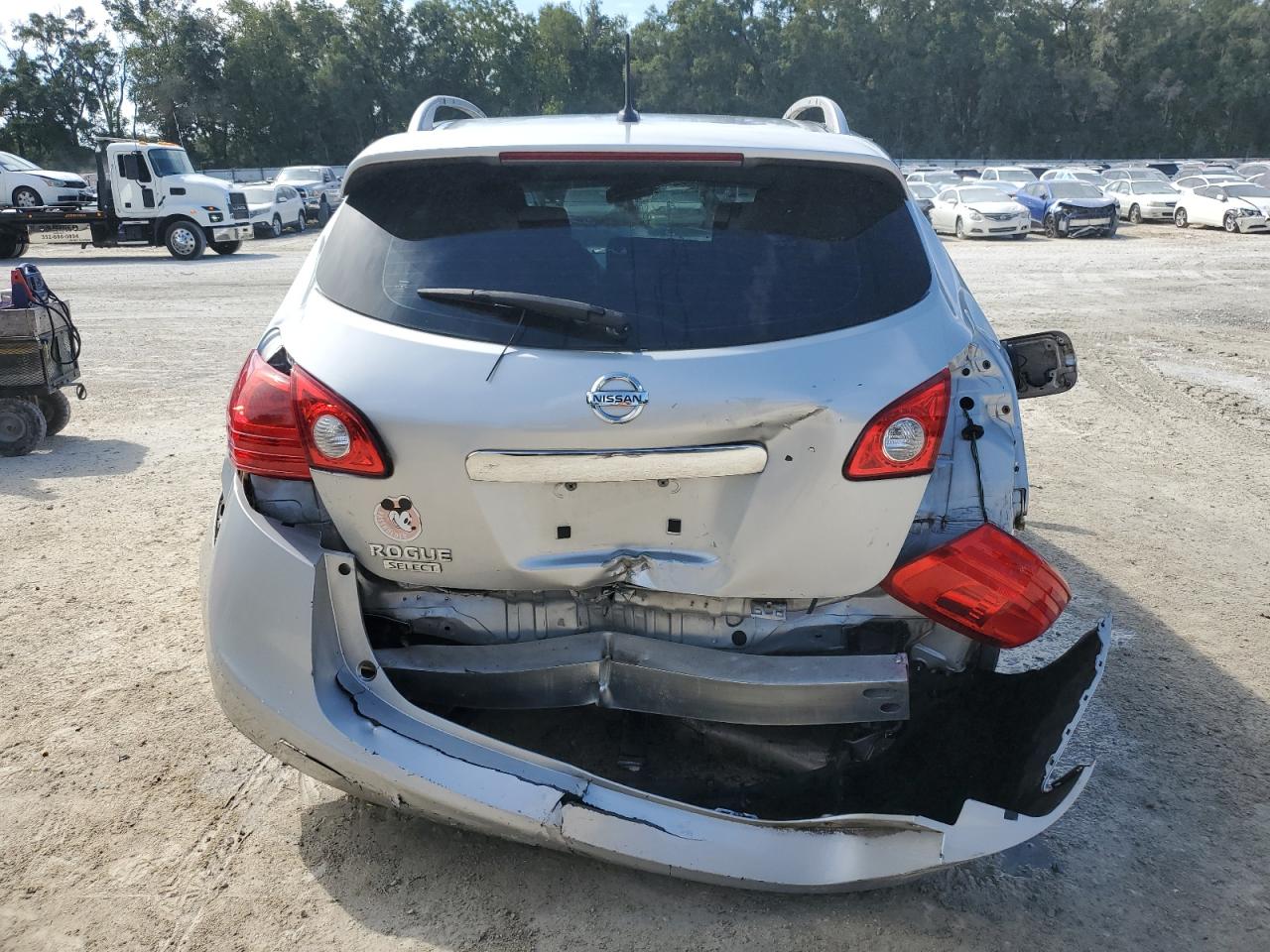 2014 Nissan Rogue Select S VIN: JN8AS5MT2EW601385 Lot: 81084805