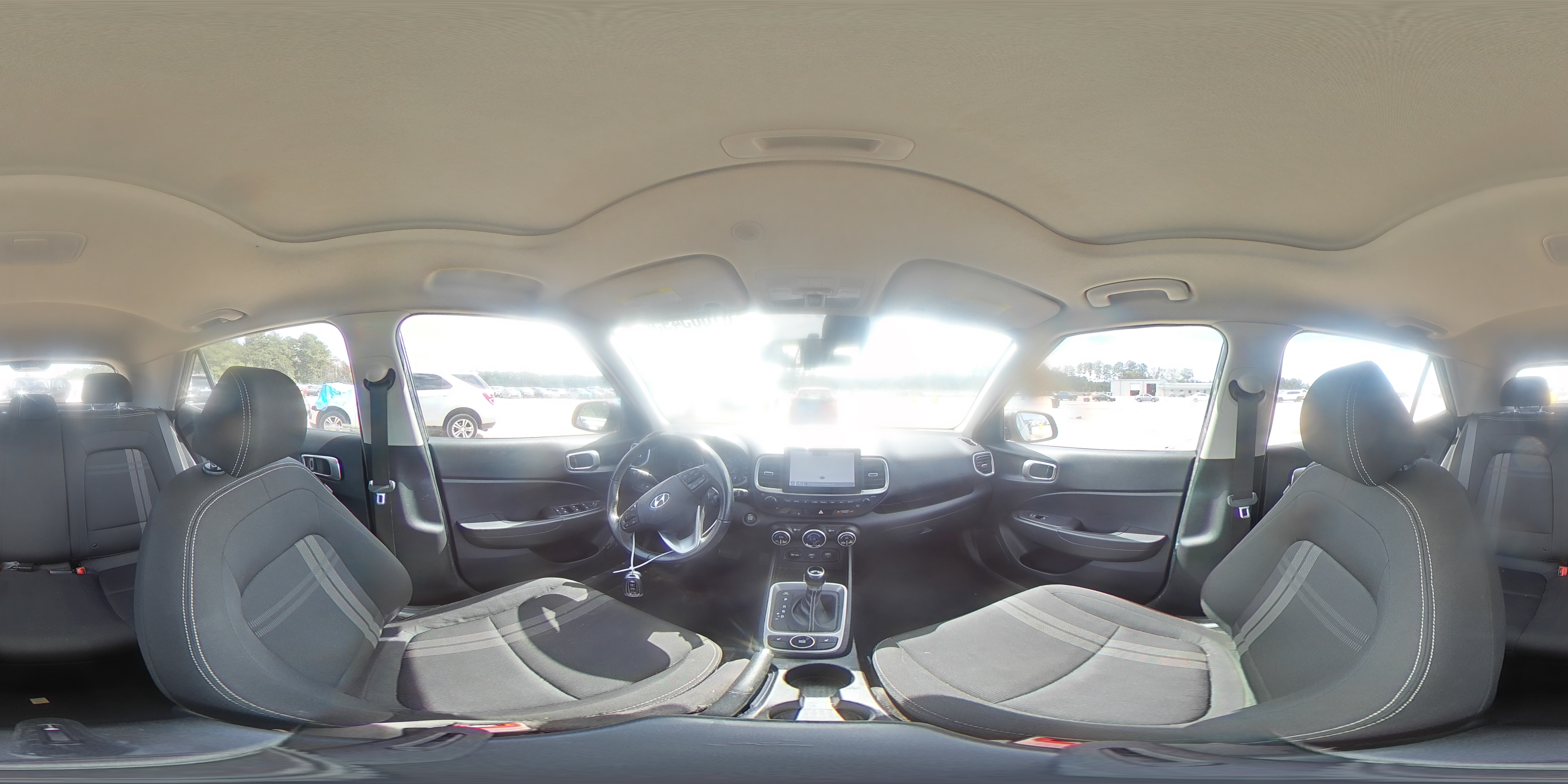 2021 Hyundai Venue Sel VIN: KMHRC8A38MU120645 Lot: 81605495