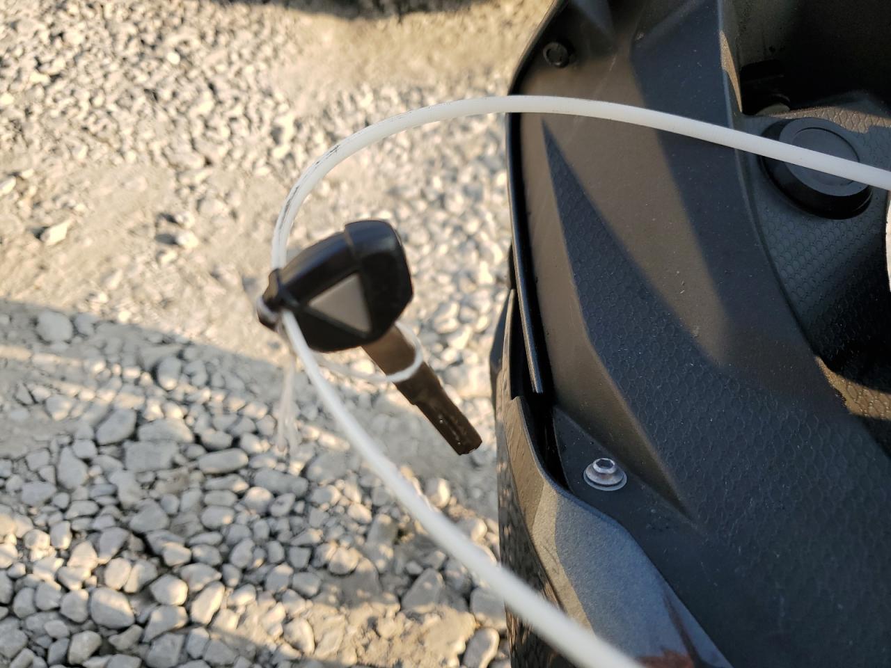 2023 Kawasaki Ex400 VIN: JKAEXKH10PDAL7270 Lot: 81297035