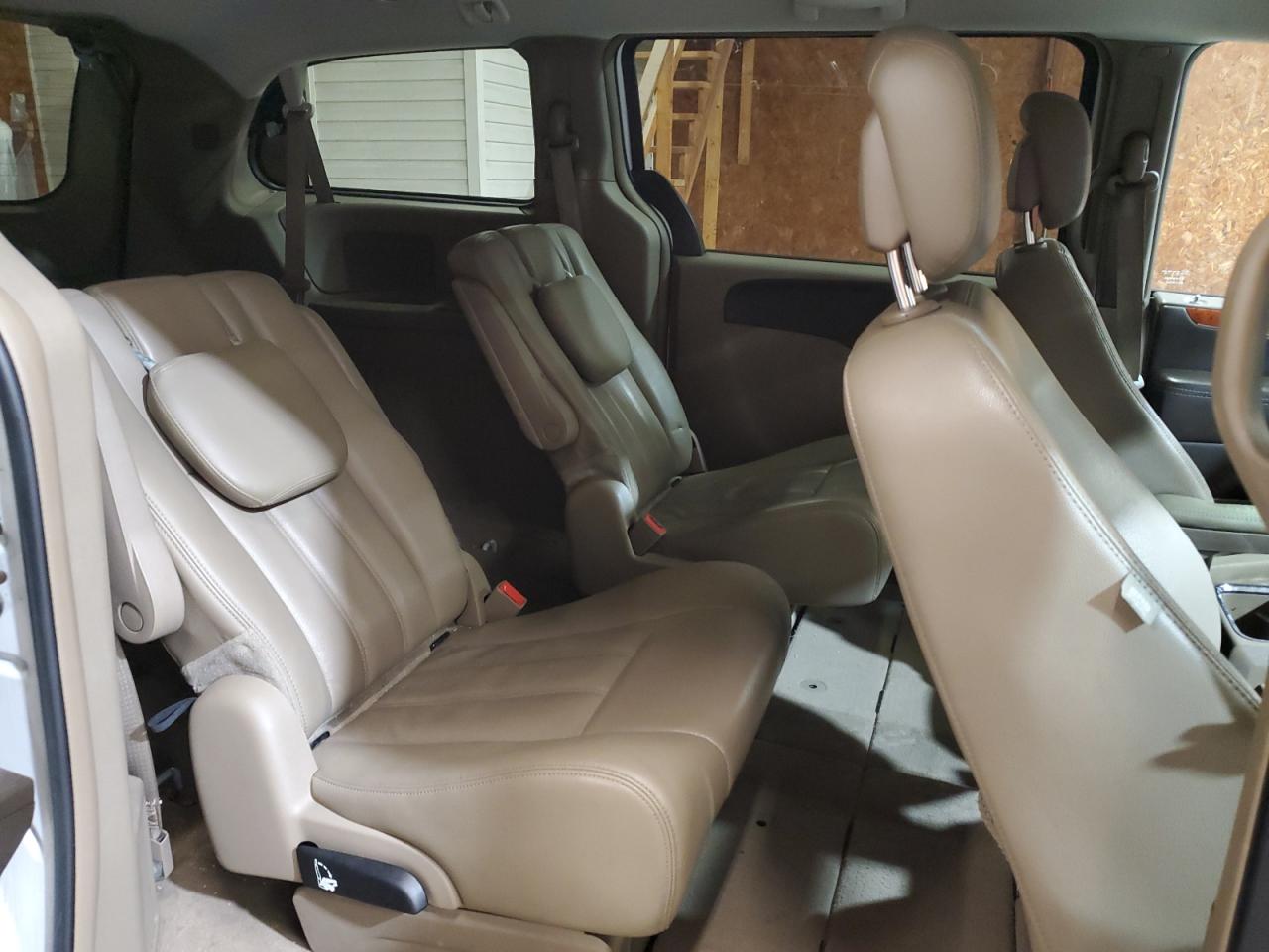 2015 Chrysler Town & Country Touring VIN: 2C4RC1BG9FR637451 Lot: 81766525