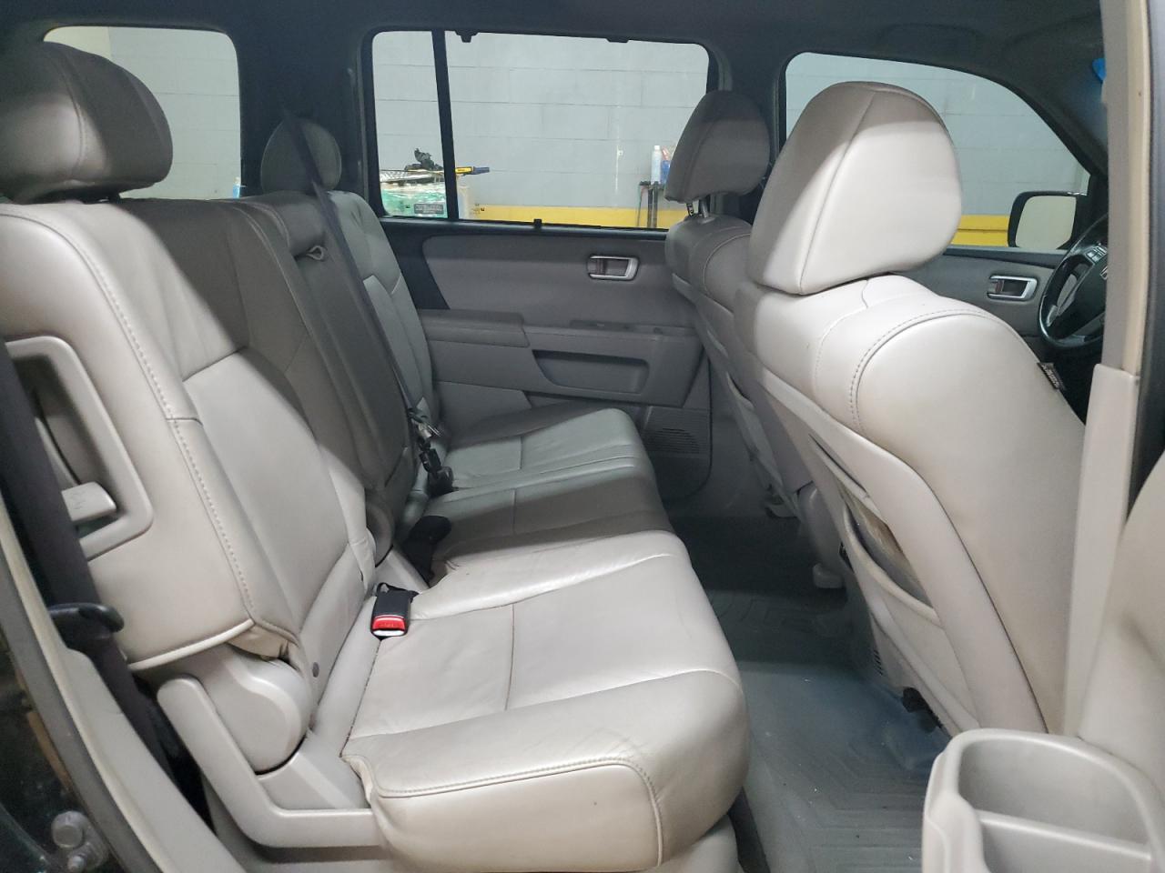 2009 Honda Pilot Touring VIN: 5FNYF38949B023740 Lot: 81422885