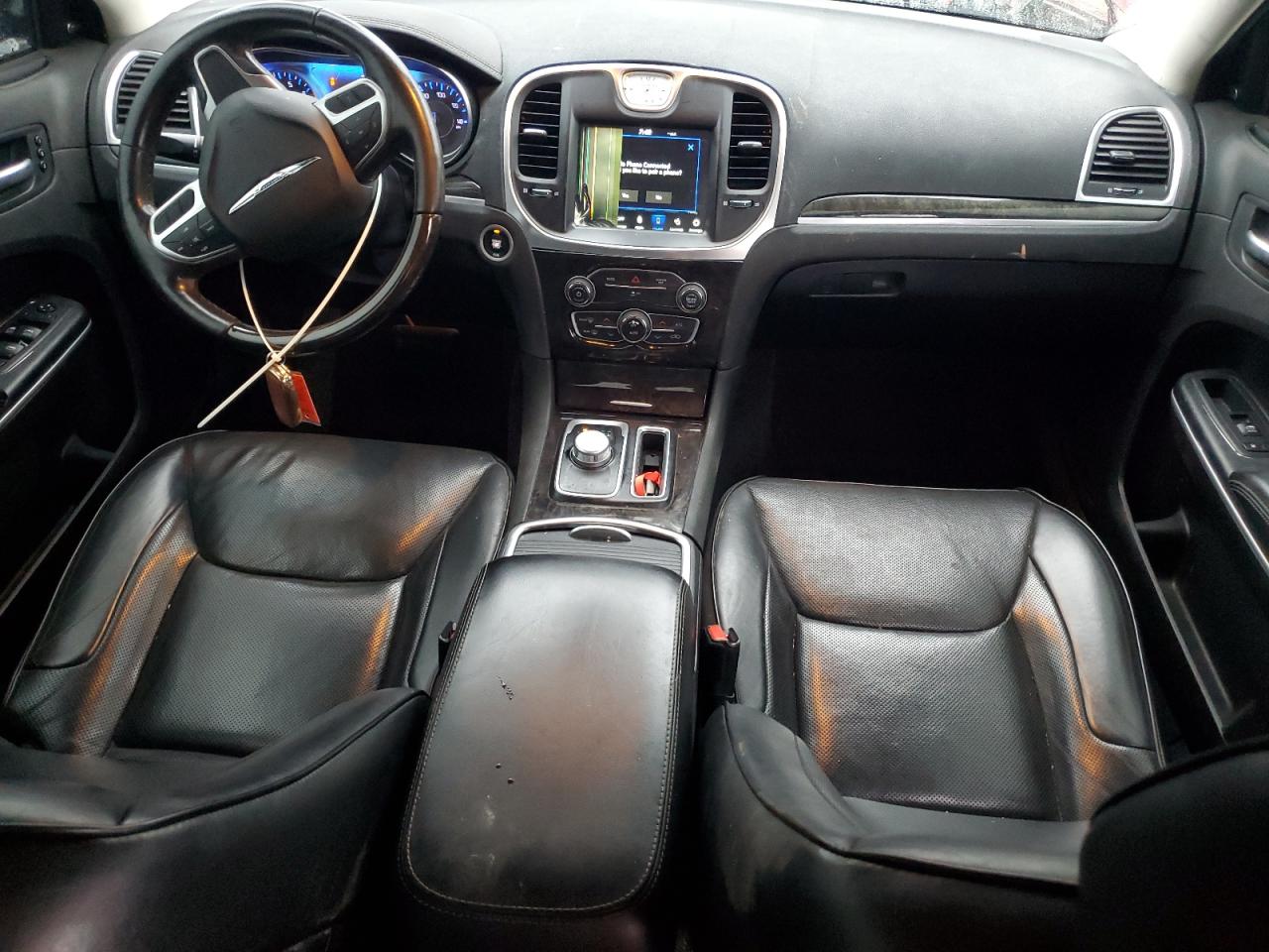 2019 Chrysler 300 Limited VIN: 2C3CCAEG5KH697653 Lot: 83866315