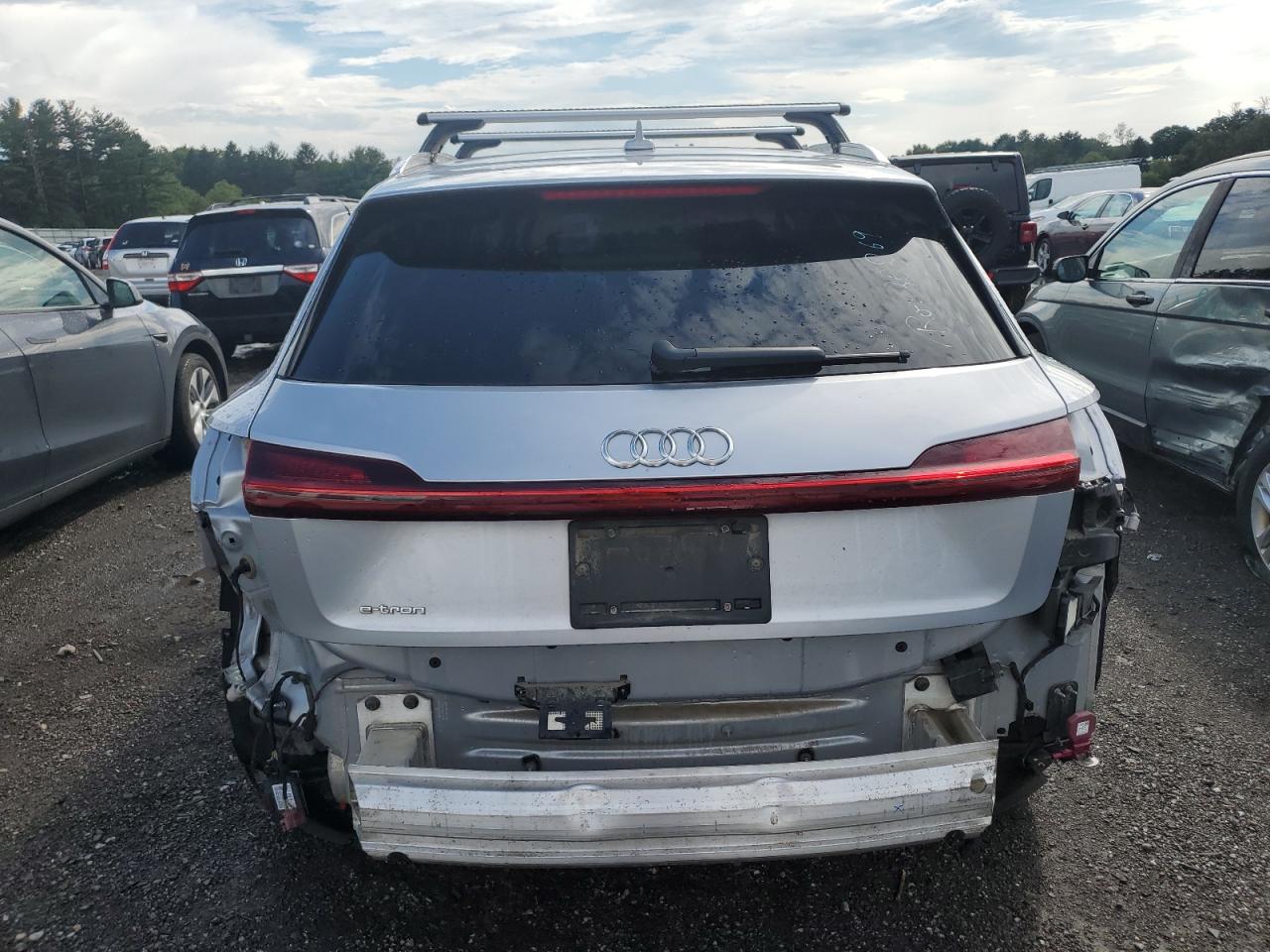 2019 Audi E-Tron Prestige VIN: WA1VABGEXKB022413 Lot: 71600025