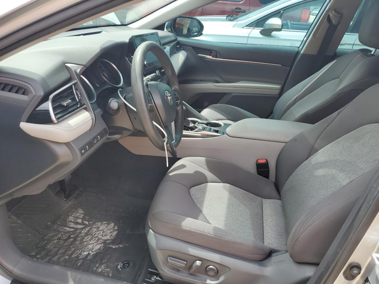 2021 Toyota Camry Le VIN: 4T1C31AK7MU562031 Lot: 71506375