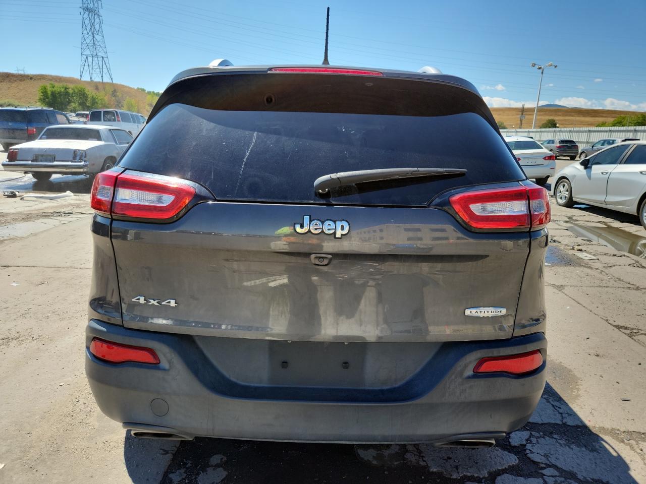 2016 Jeep Cherokee Latitude VIN: 1C4PJMCS0GW280218 Lot: 80150725