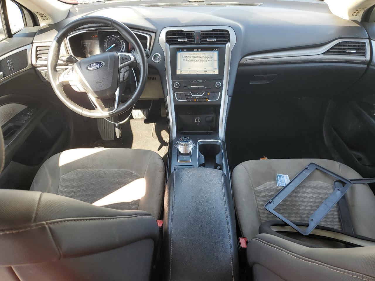 2019 Ford Fusion Se VIN: 3FA6P0HDXKR114917 Lot: 84059545