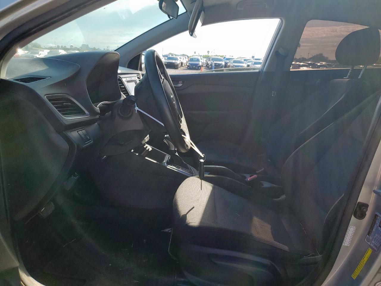 2020 Hyundai Accent Se VIN: 3KPC24A63LE113616 Lot: 81926155