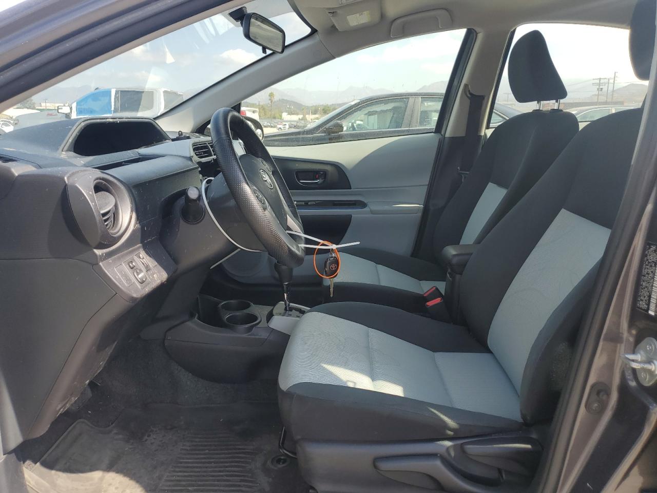 2012 Toyota Prius C VIN: JTDKDTB38C1514036 Lot: 81974335