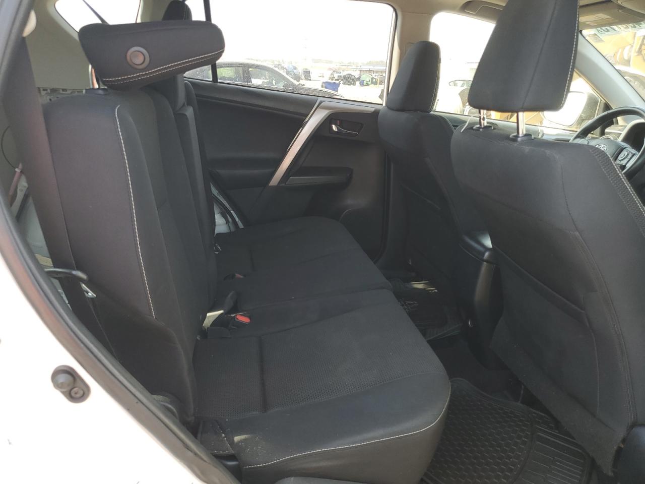 2017 Toyota Rav4 Xle VIN: JTMRFREVXHJ107769 Lot: 81465775