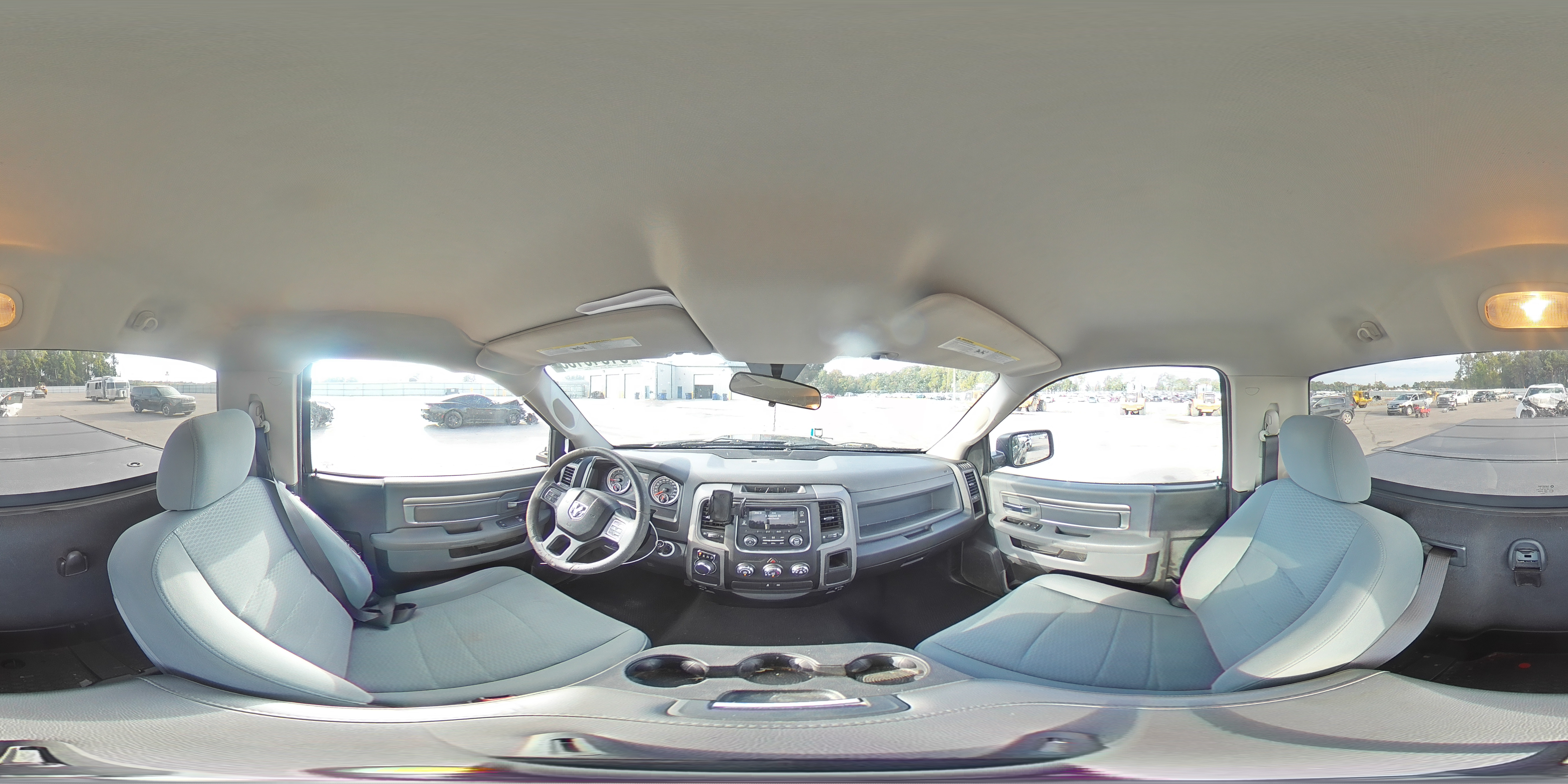 2017 Ram 1500 St VIN: 3C6JR6AT0HG664884 Lot: 81846135