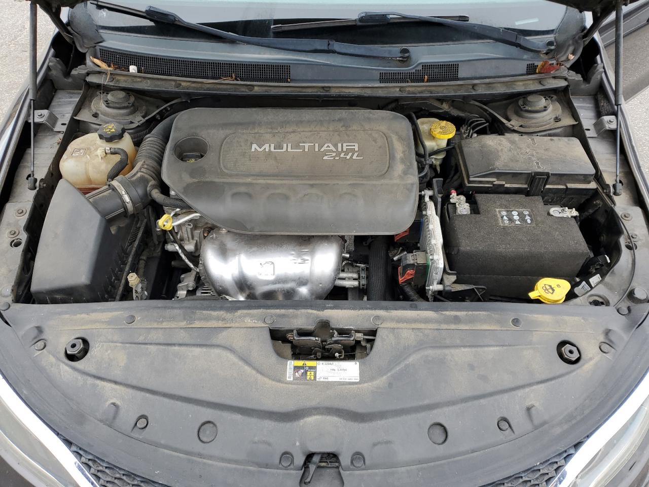 2015 Chrysler 200 Limited VIN: 1C3CCCABXFN541742 Lot: 80192485