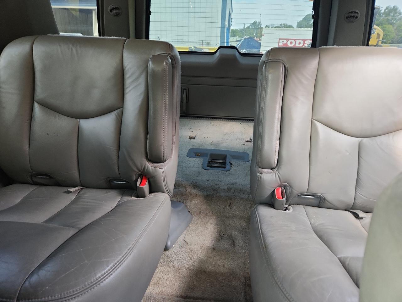 2003 Chevrolet Tahoe K1500 VIN: 1GNEK13Z63R264928 Lot: 84194675