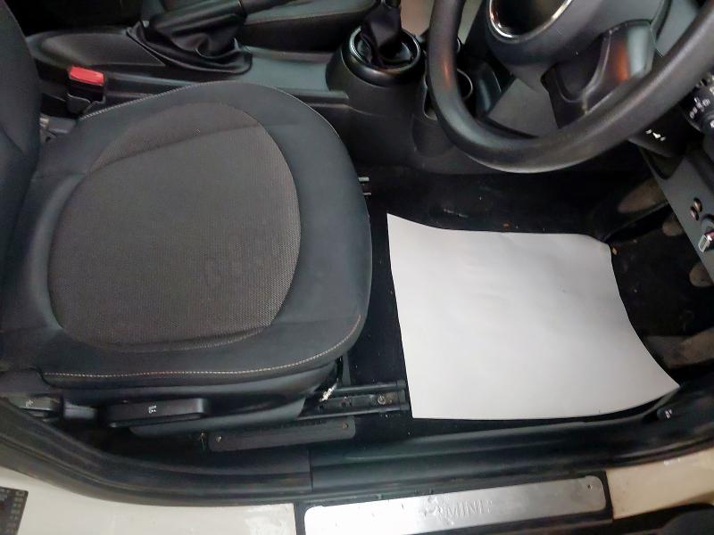 2015 MINI ONE D 
