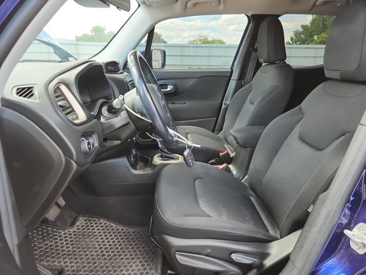 2017 Jeep Renegade Latitude VIN: ZACCJBBB0HPF92848 Lot: 80484875