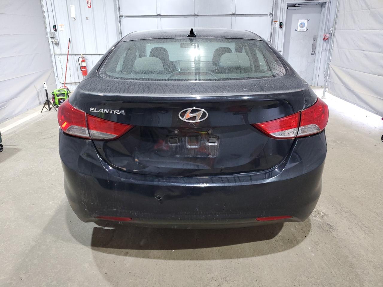 2013 Hyundai Elantra Gls VIN: 5NPDH4AE8DH372836 Lot: 80601625