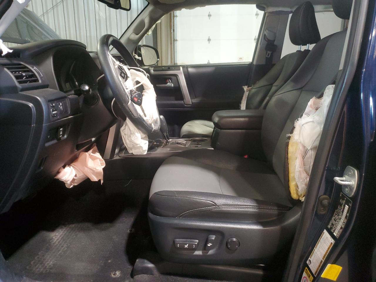 2019 Toyota 4Runner Sr5/Sr5 Premium VIN: JTEBU5JR2K5682565 Lot: 80557795