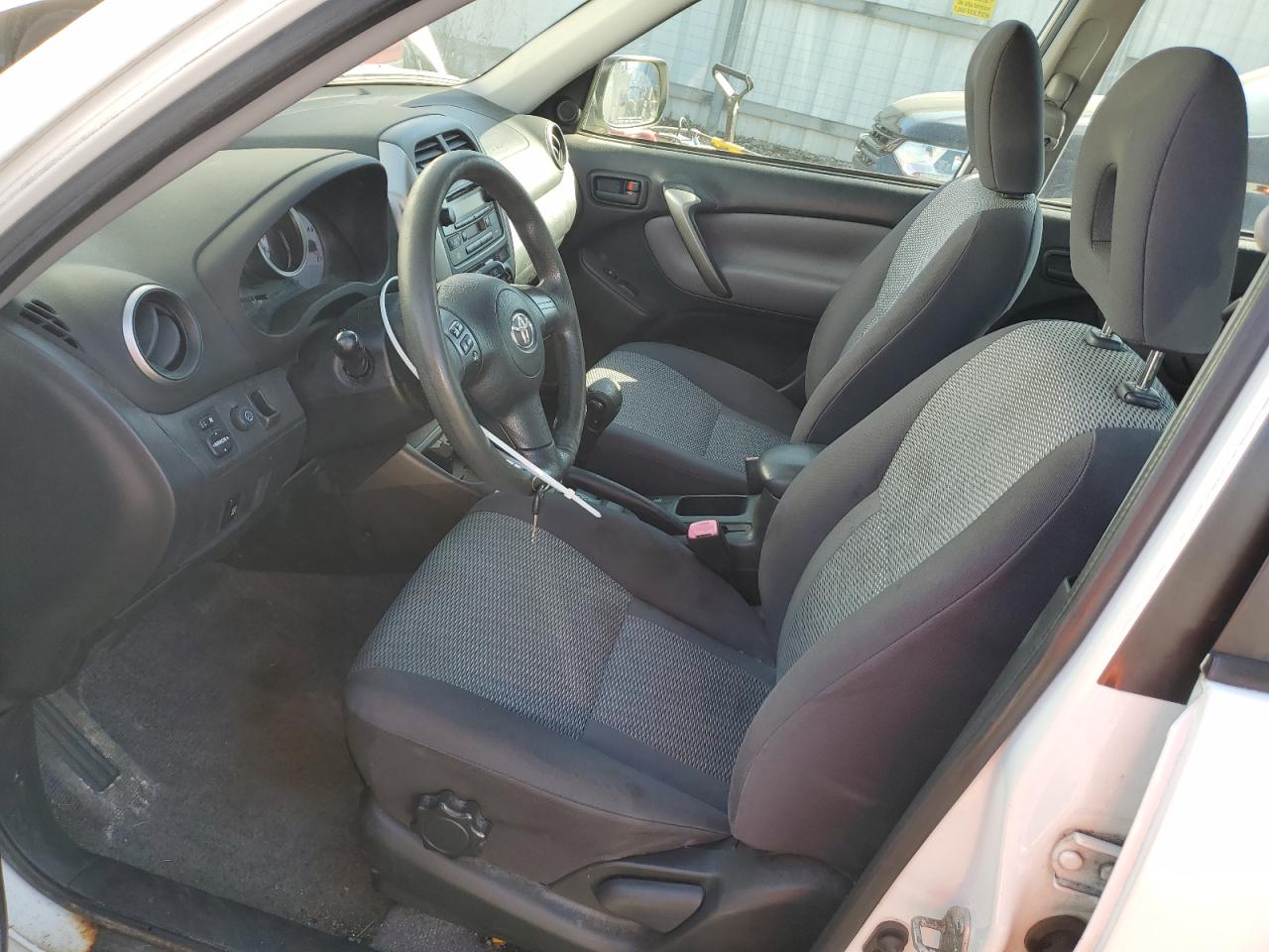 2004 Toyota Rav4 VIN: JTEHD20V746007637 Lot: 84006595