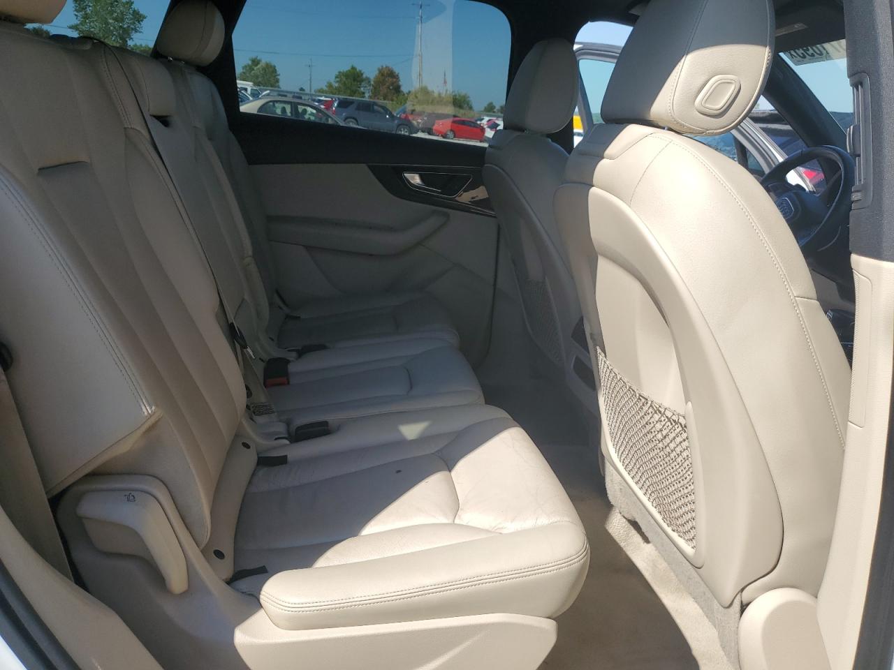 2017 Audi Q7 Premium VIN: WA1AAAF75HD008038 Lot: 80961905