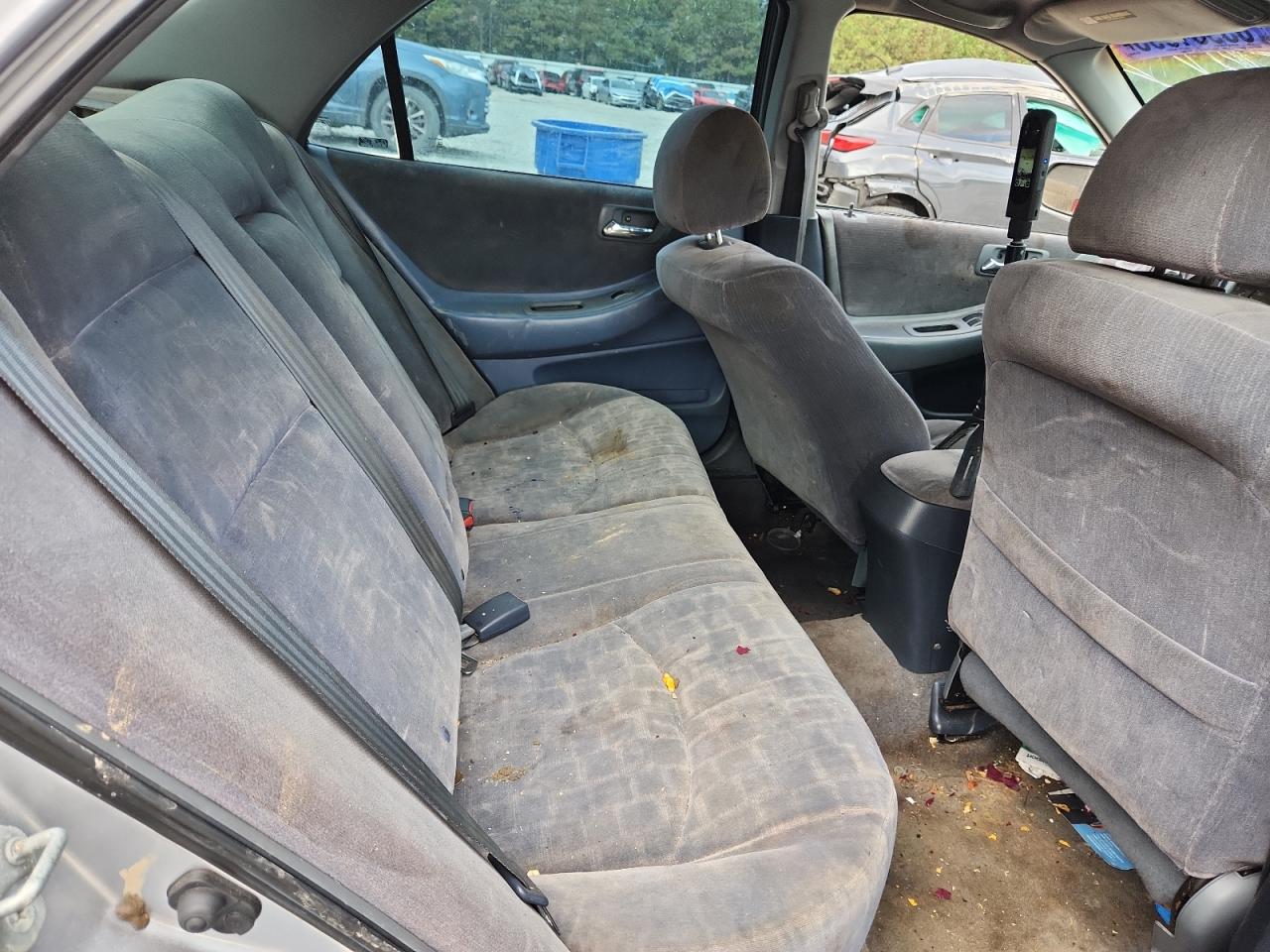 2000 Honda Accord Lx VIN: 1HGCG6653YA154885 Lot: 83931995