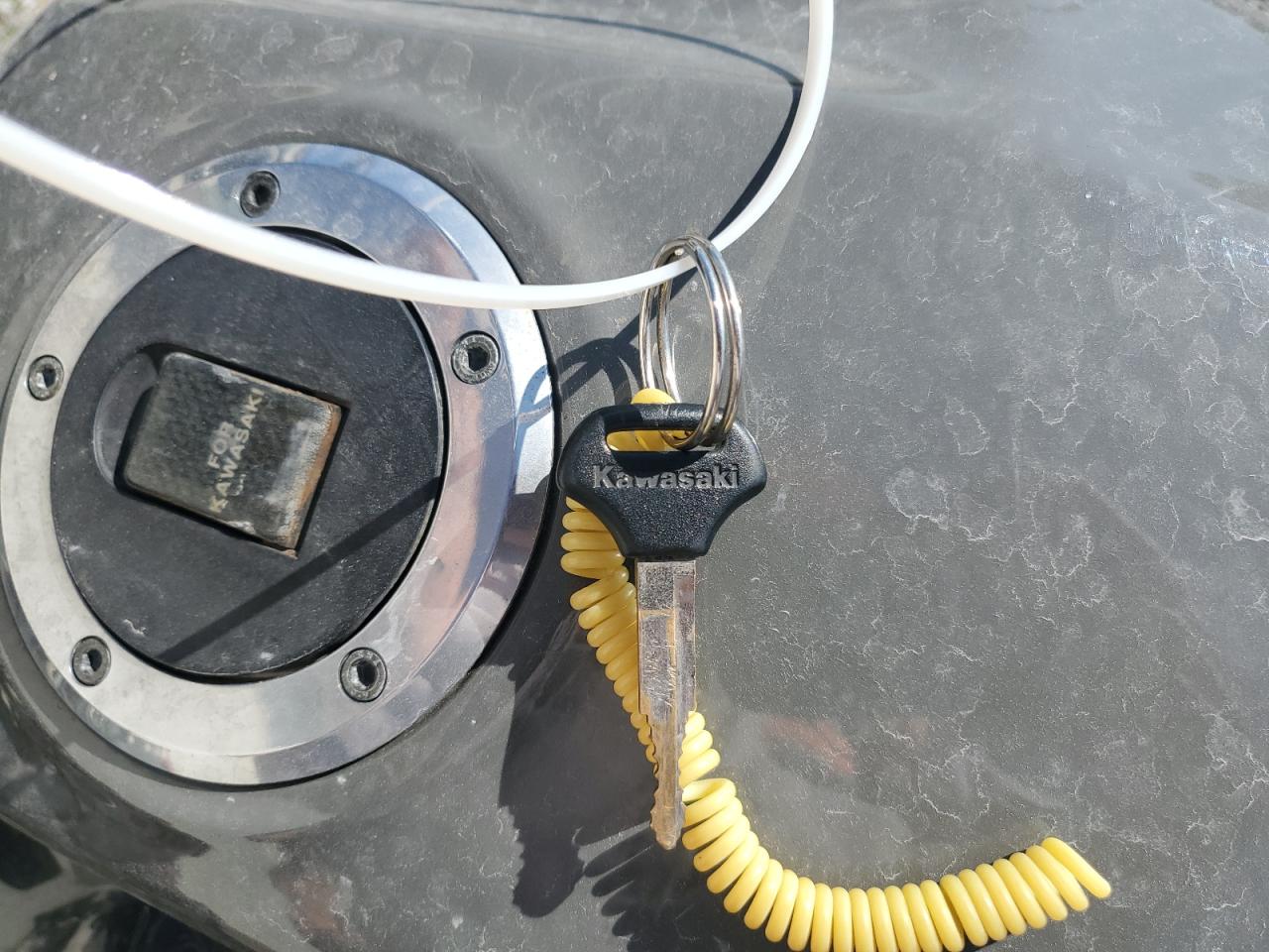 2001 Kawasaki Zr1200 A VIN: JKAZR9A131A009242 Lot: 83789145