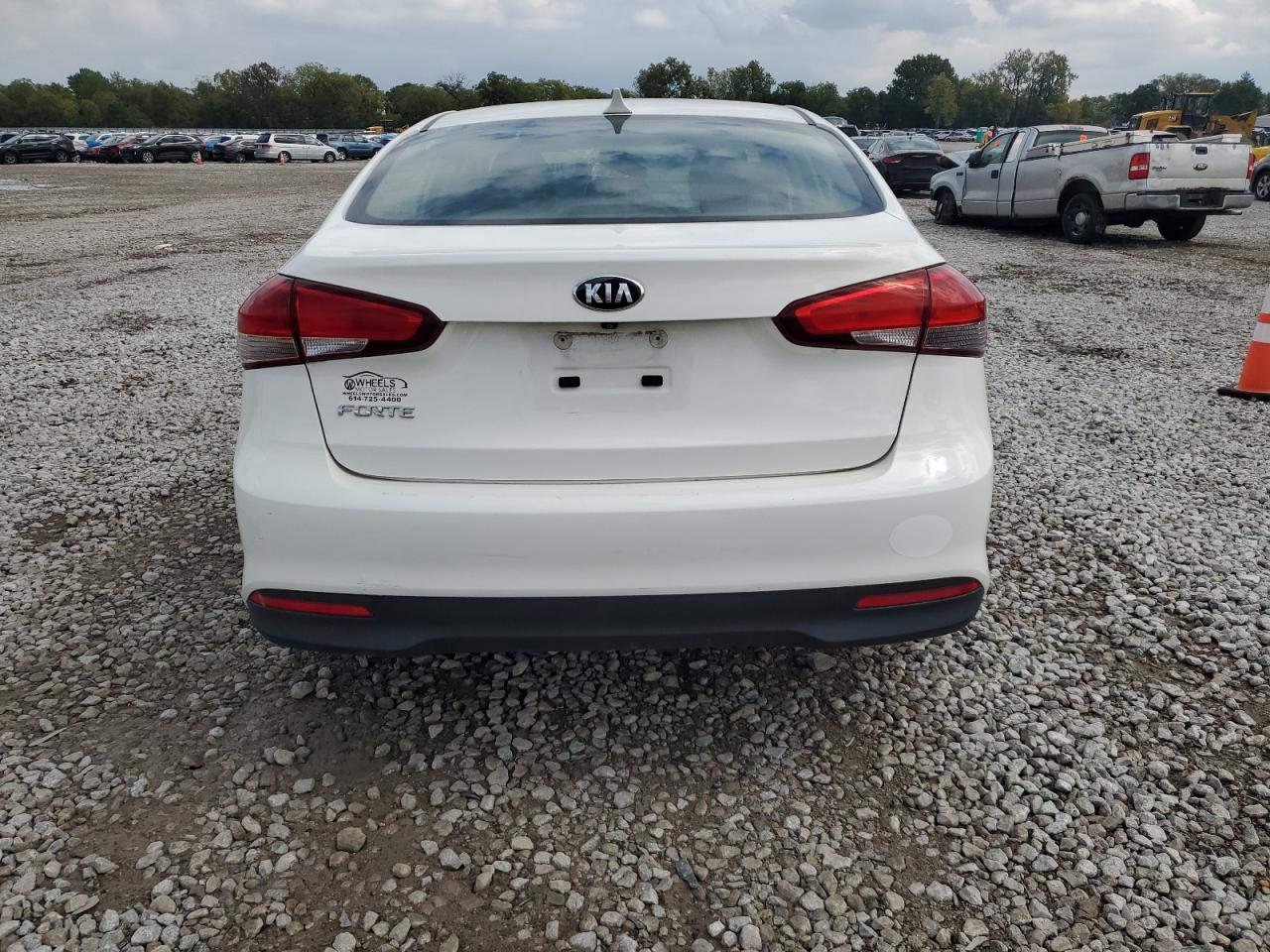 2018 Kia Forte Lx VIN: 3KPFK4A71JE268829 Lot: 84159885