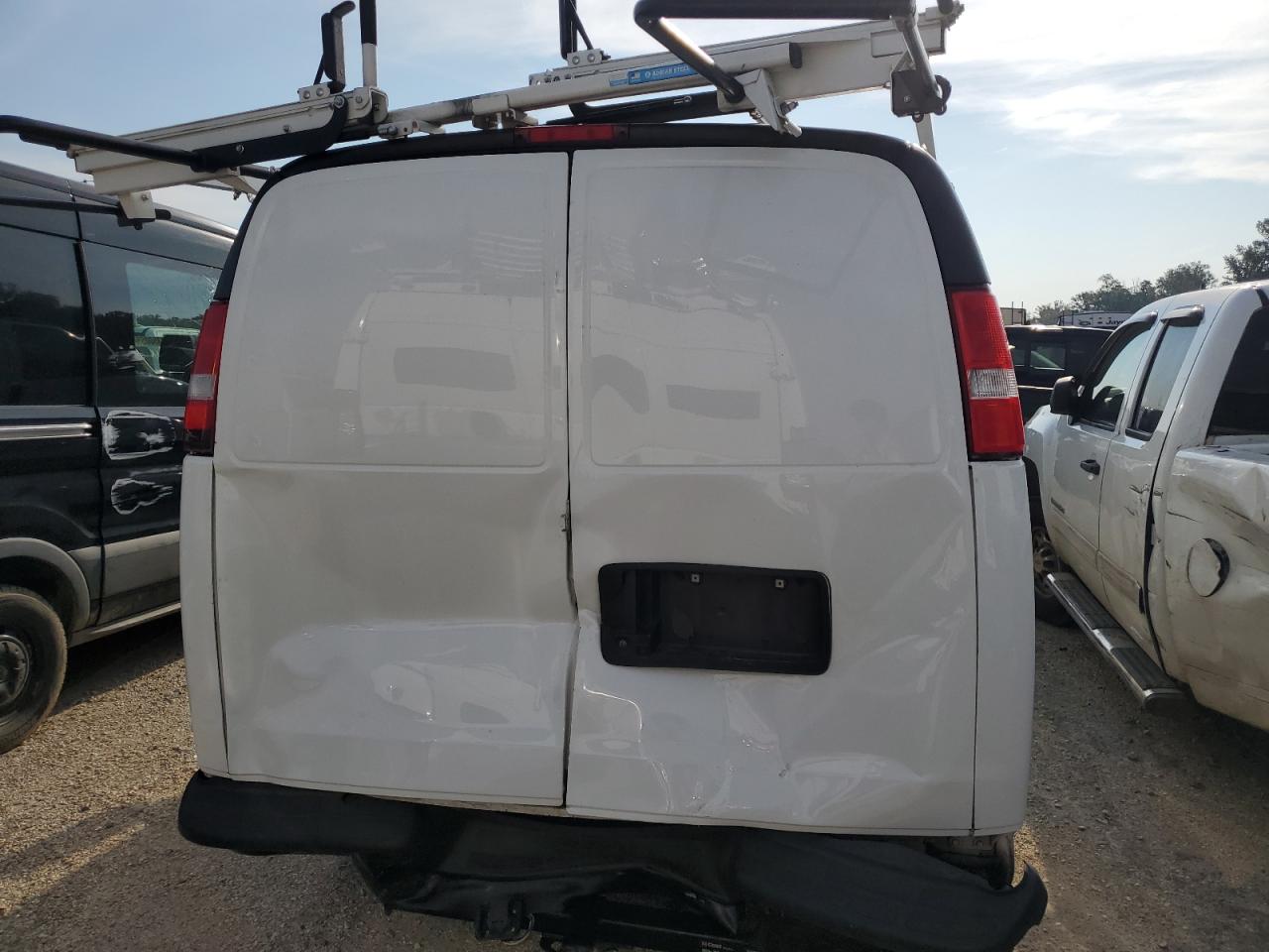 2023 Chevrolet Express G2500 VIN: 1GCWGAFP7P1216934 Lot: 69956845