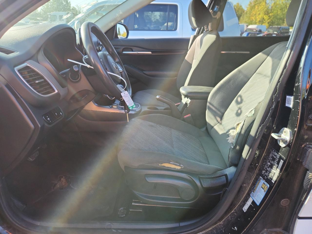 2021 Kia Seltos Lx VIN: KNDEPCAA1M7211697 Lot: 84421005