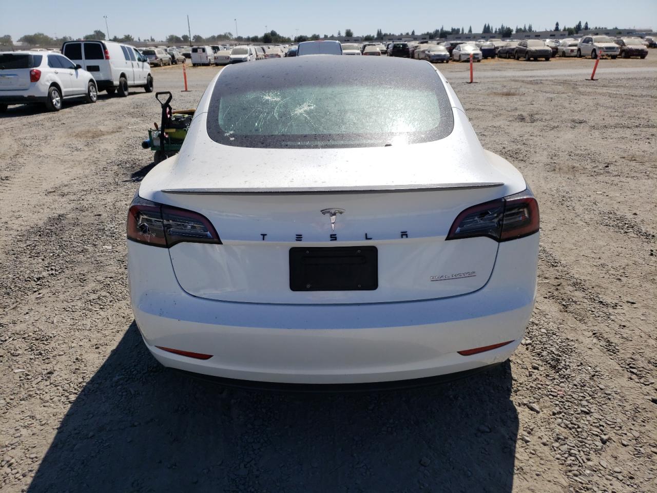 2023 Tesla Model 3 VIN: 5YJ3E1EC5PF588819 Lot: 81718925