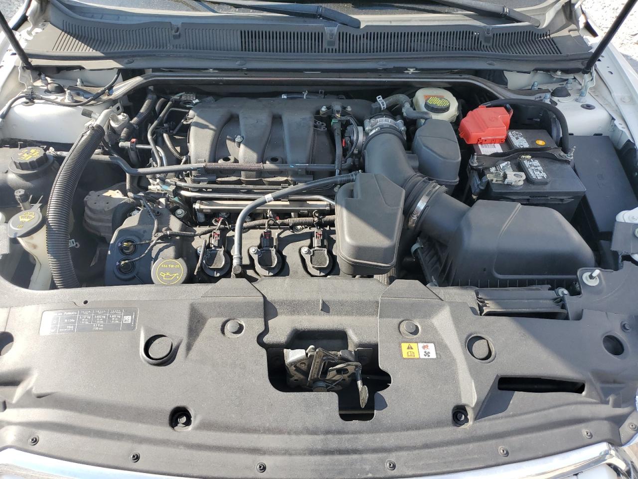 2016 Ford Taurus Limited VIN: 1FAHP2F81GG105046 Lot: 81388525