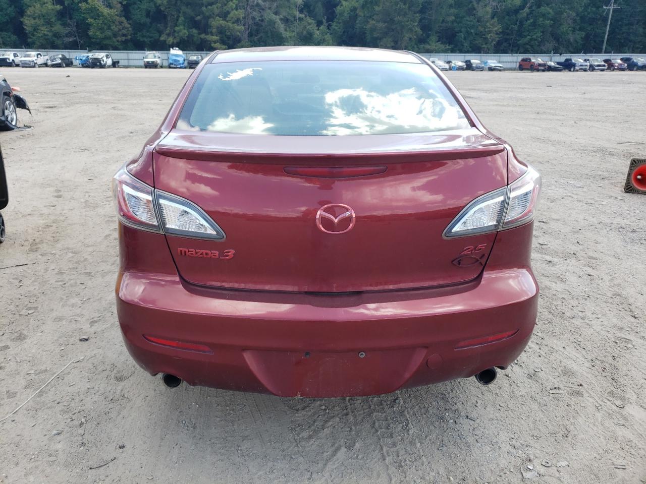 2011 Mazda 3 S VIN: JM1BL1U56B1469859 Lot: 71585655