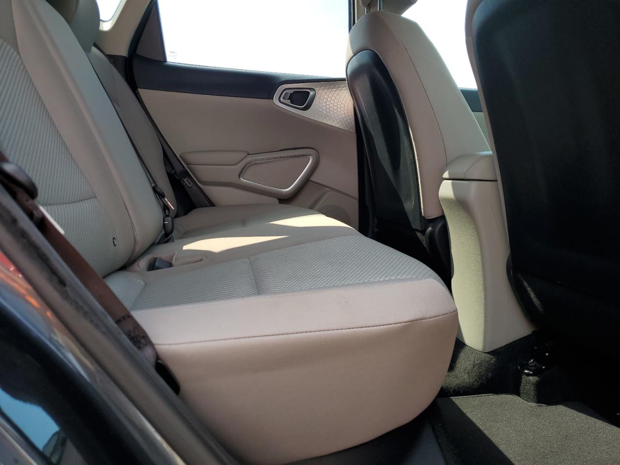 2022 Kia Soul Lx VIN: KNDJ23AU8N7812128 Lot: 81338035