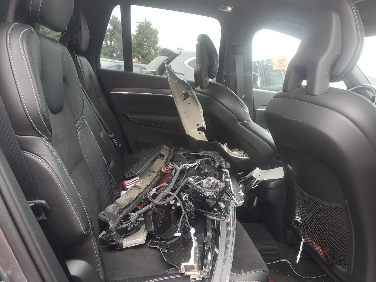 2018 Volvo Xc90 T5 VIN: YV4102XM8J1323472 Lot: 81754095