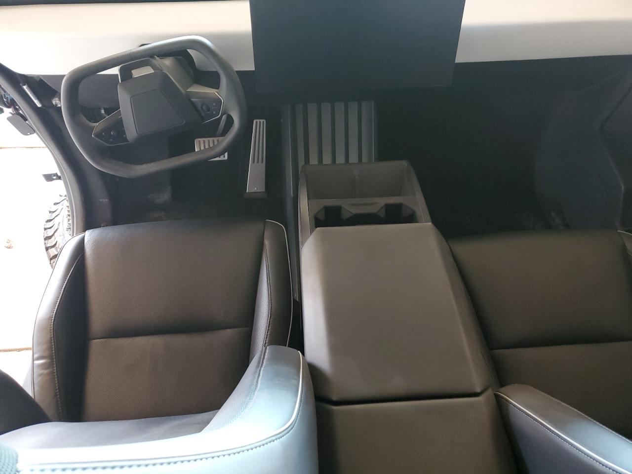 2024 Tesla Cybertruck VIN: 7G2CEHED4RA016087 Lot: 81776175