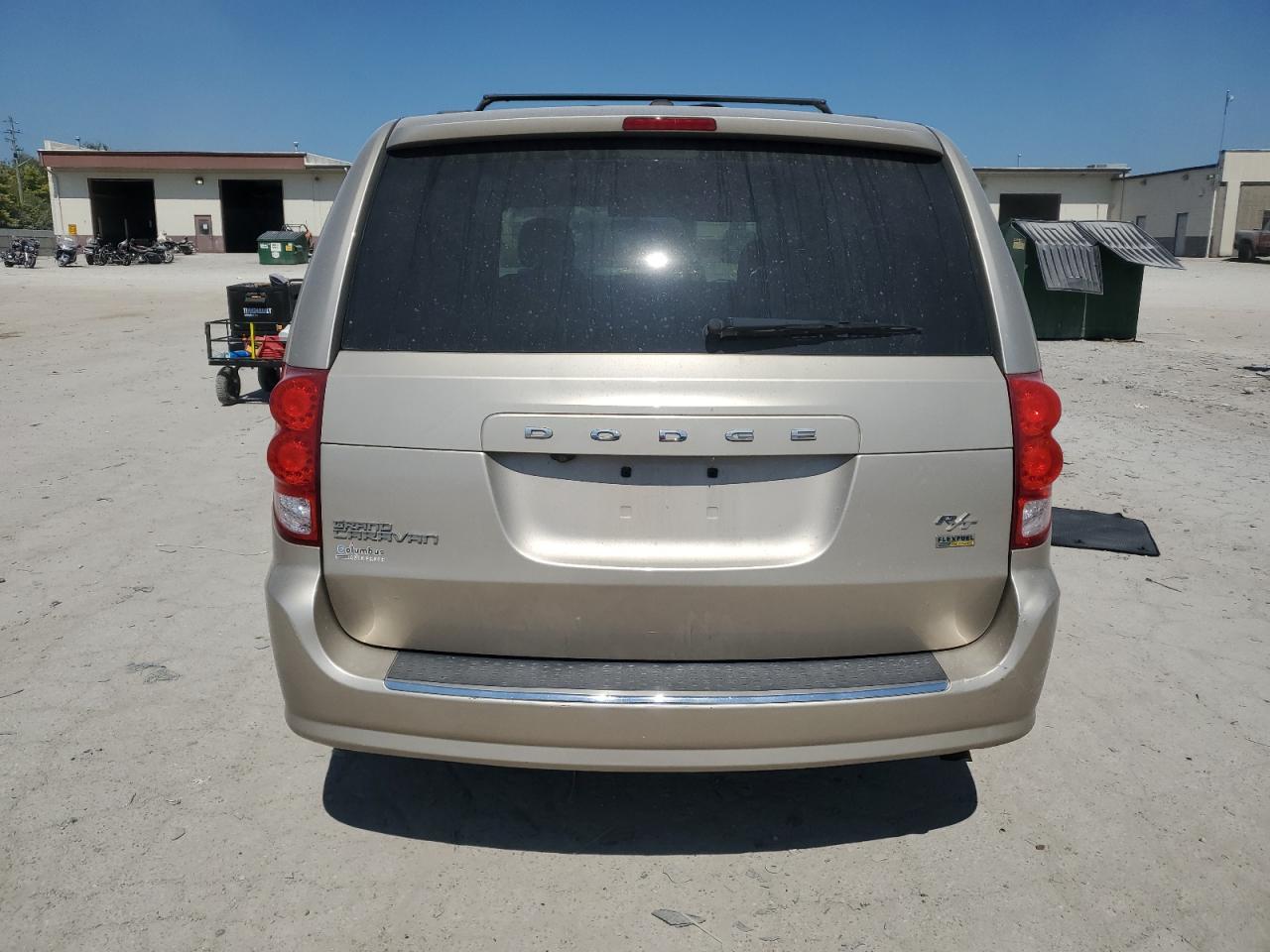 2014 Dodge Grand Caravan R/T VIN: 2C4RDGEG9ER385548 Lot: 80610565