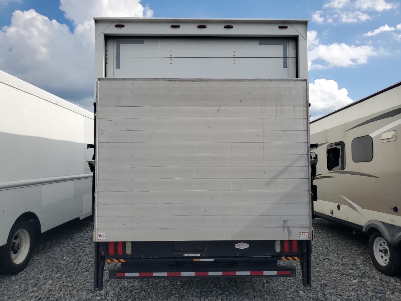 2018 Isuzu Npr Hd VIN: 54DC4W1B5JS806597 Lot: 80880635
