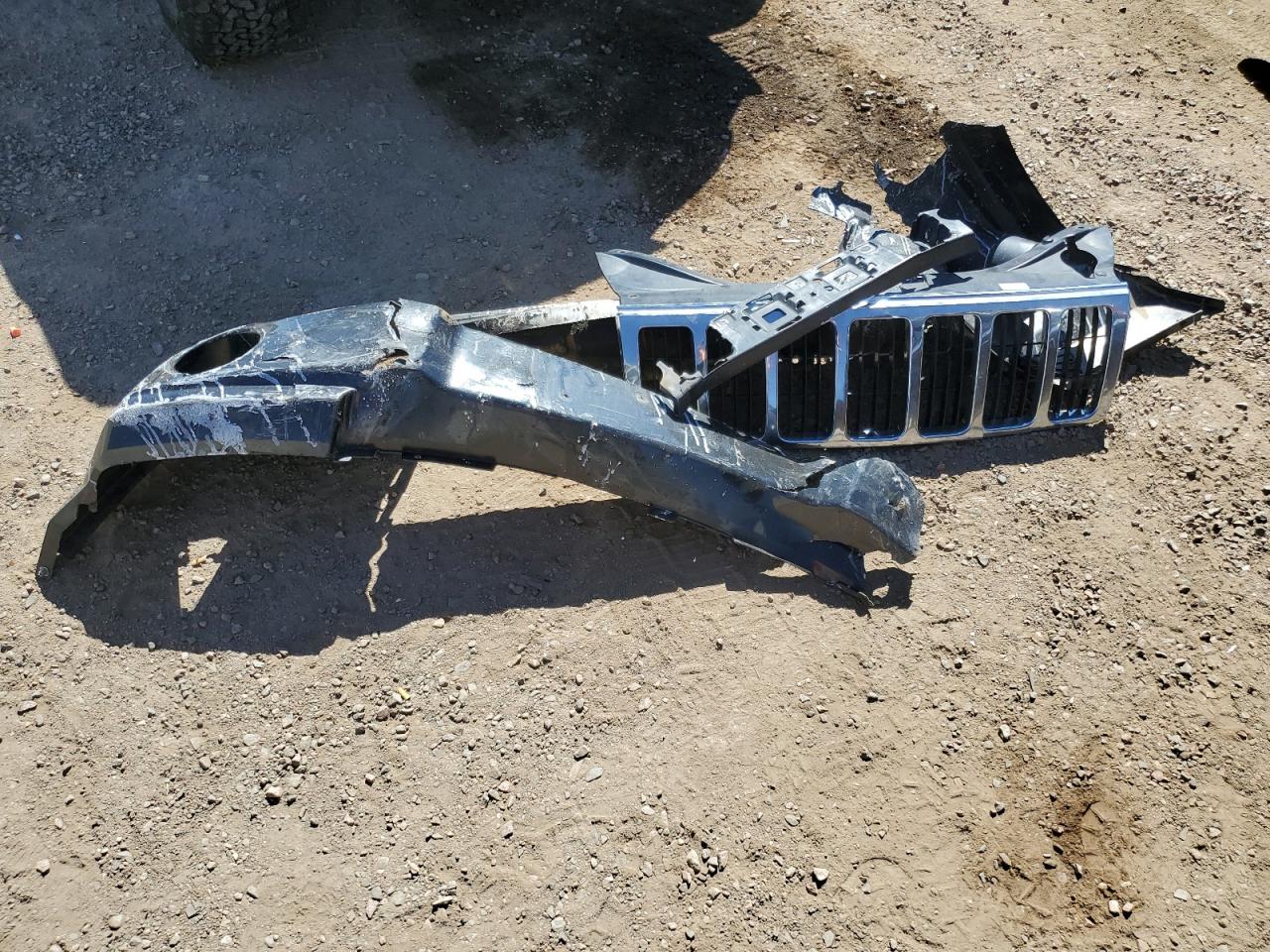 2005 Jeep Grand Cherokee Limited VIN: 1J8HR58205C573216 Lot: 80379305