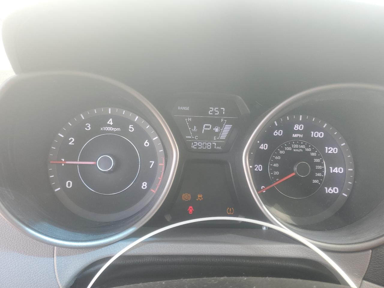 2016 Hyundai Elantra Se VIN: 5NPDH4AE0GH777870 Lot: 81787205