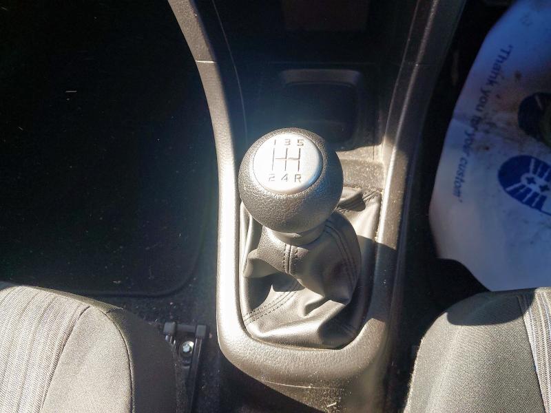 2015 SUZUKI SWIFT SZ2 