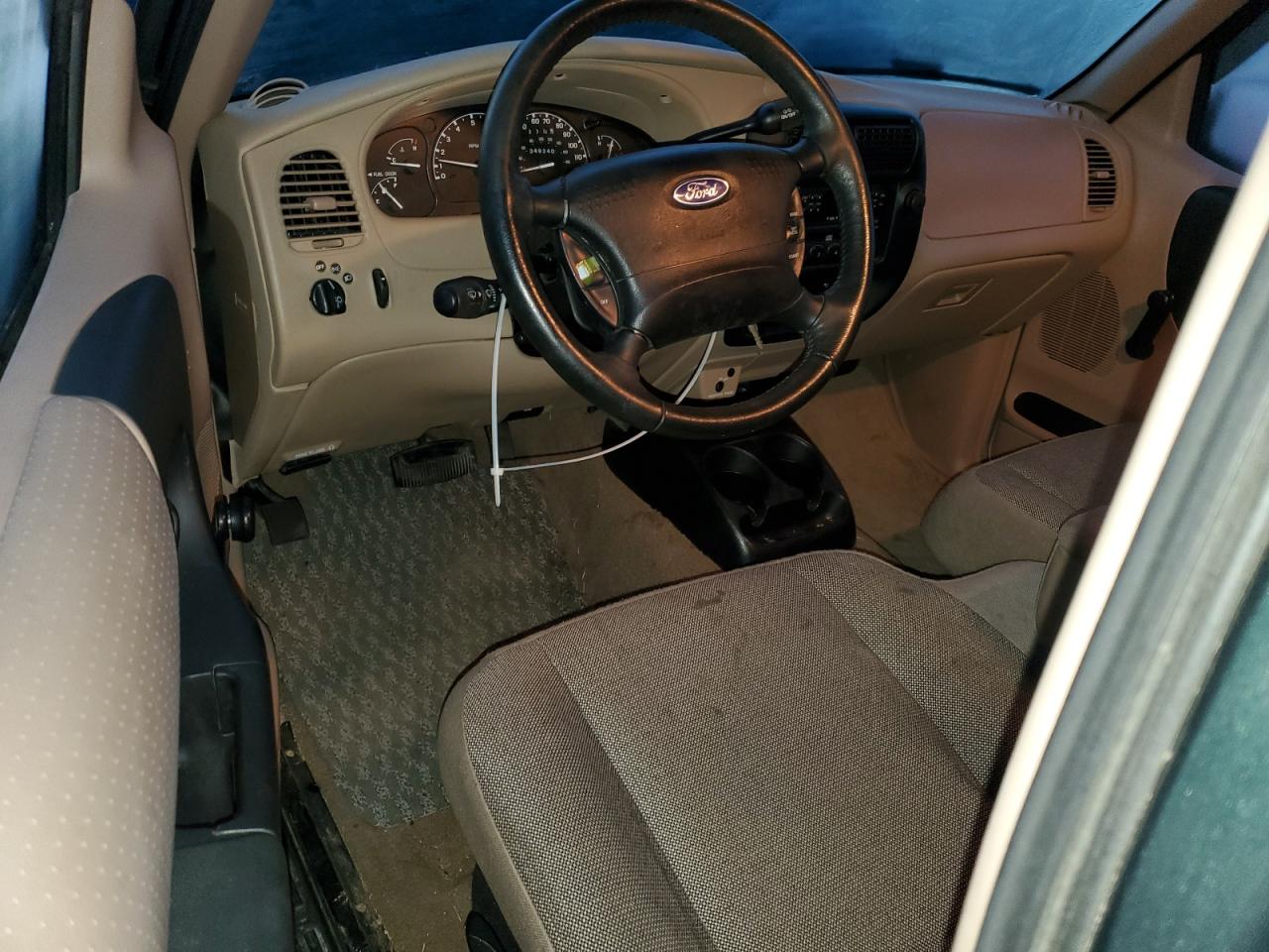 2002 Ford Ranger Super Cab VIN: 1FTYR14VX2PB59557 Lot: 81807945